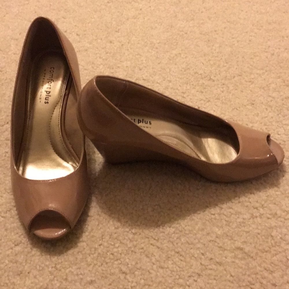 Nude Open Toe Wedges